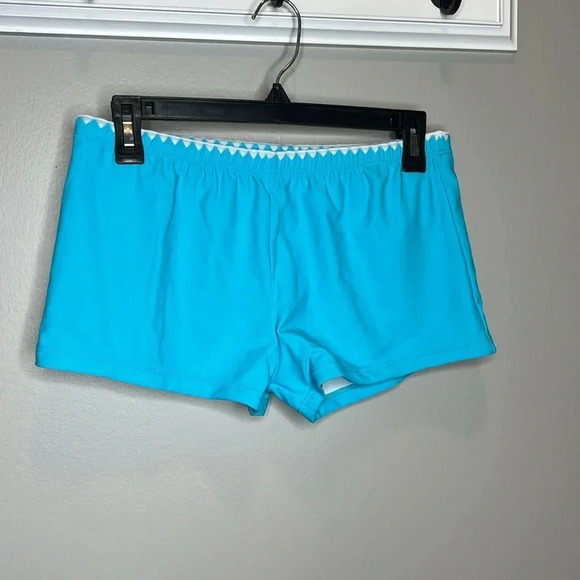 Beachsissi Two Piece Bathing Suit with Shorts Marbled Watercolor Design Medium - Picture 8 of 10